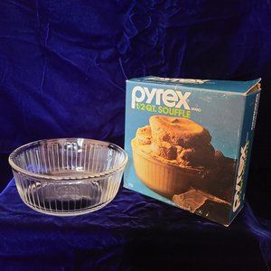 Vintage Pyrex ½ Quart Souffle (16 oz)